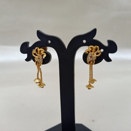 Gold plated earring