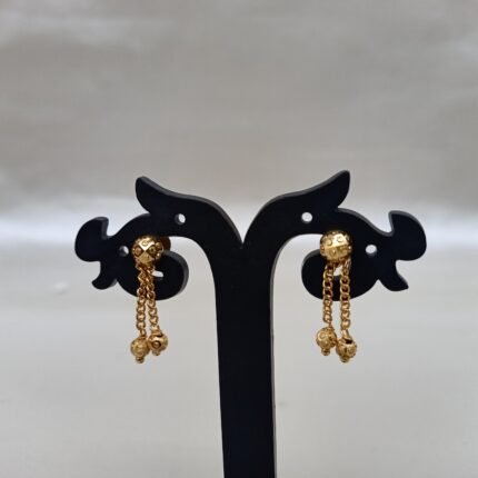 Gold plated earring
